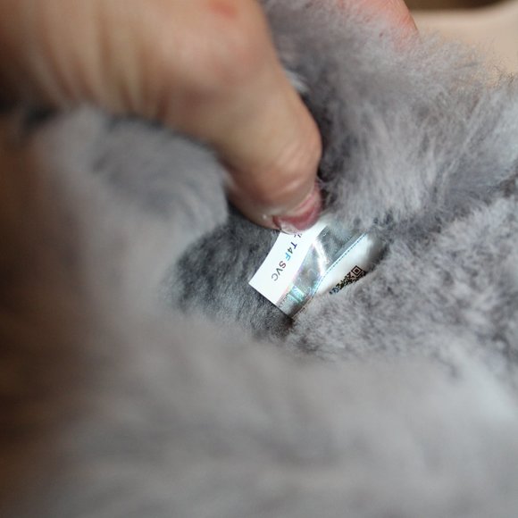 NIB UGG SCUFFETTE II WOMEN'S SUEDE SHEARLING LINED SLIP ON SLIPPERS GRAY - Picture 6 of 6